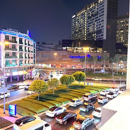 דובאי Yoko Luxury Hostel מראה חיצוני תמונה