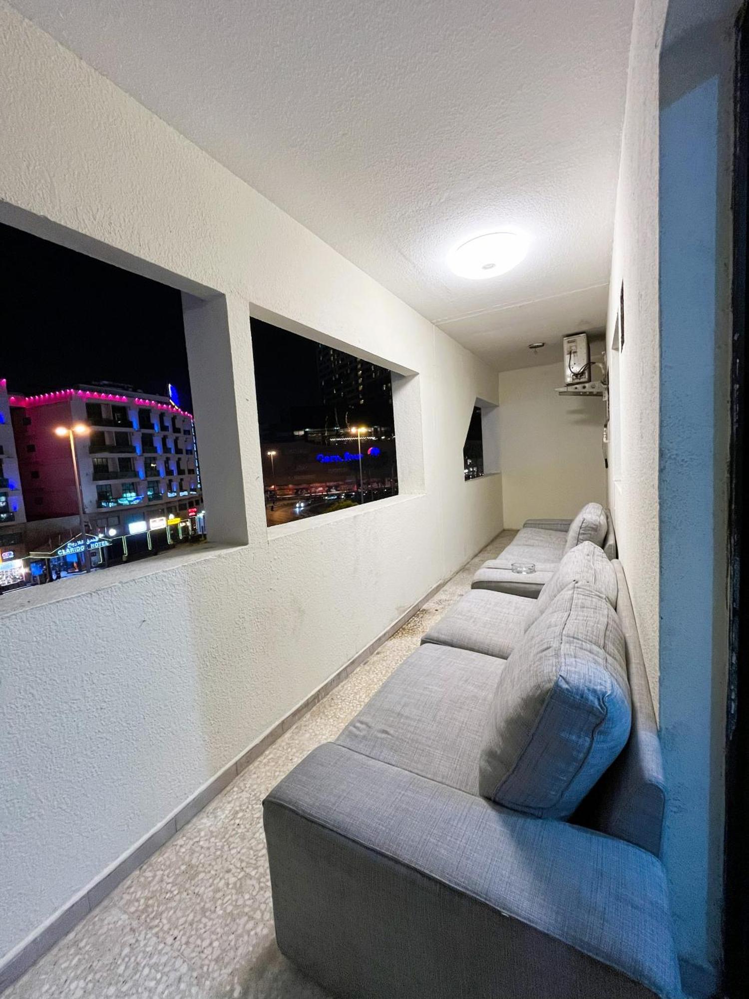 דובאי Yoko Luxury Hostel מראה חיצוני תמונה