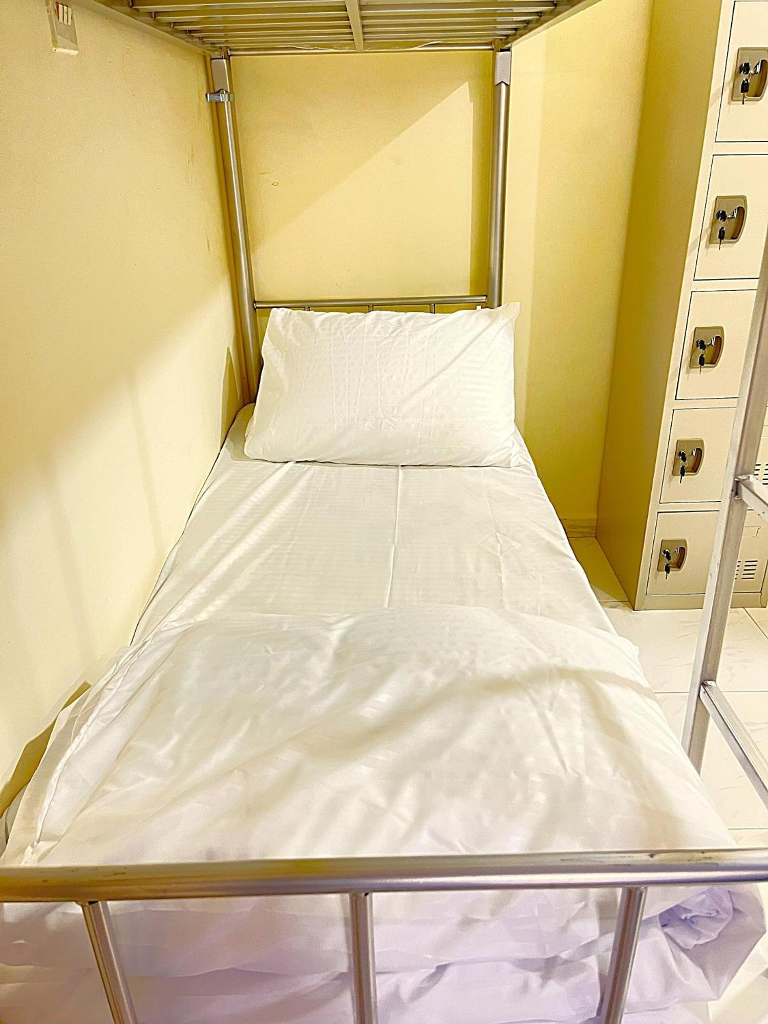 דובאי Yoko Luxury Hostel מראה חיצוני תמונה